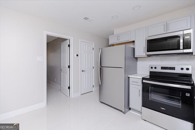 210 Webb Street, Warner Robins, GA 31093