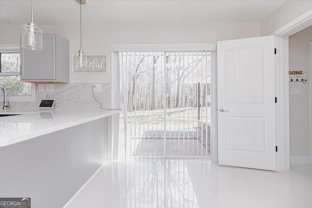 210 Webb Street, Warner Robins, GA 31093