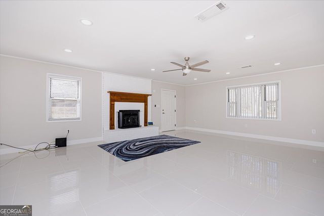 210 Webb Street, Warner Robins, GA 31093