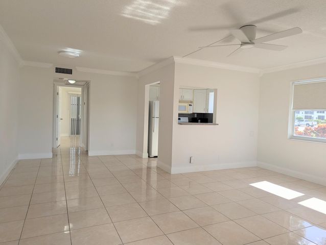 60 Andover C, West Palm Beach, FL 33417