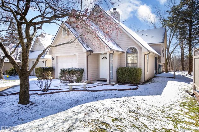 2521 Country Village Court, Ann Arbor, MI 48103