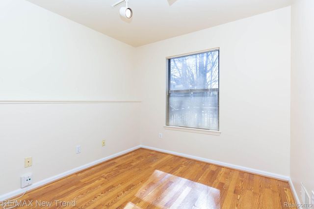 2521 Country Village Court, Ann Arbor, MI 48103