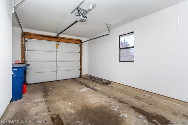 2521 Country Village Court, Ann Arbor, MI 48103