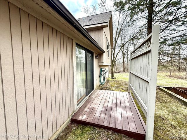 2521 Country Village Court, Ann Arbor, MI 48103