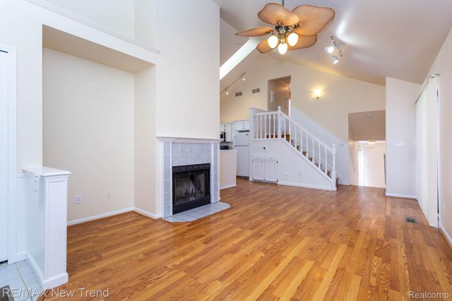 2521 Country Village Court, Ann Arbor, MI 48103