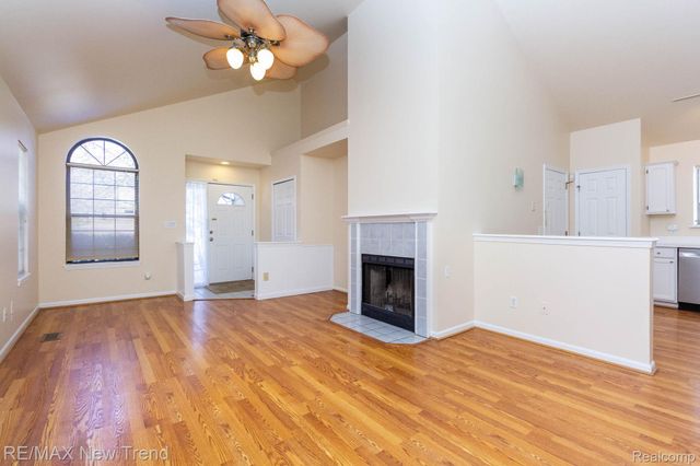 2521 Country Village Court, Ann Arbor, MI 48103