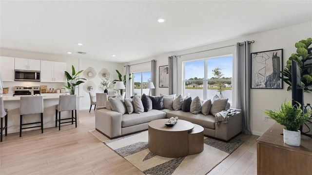 650 SEAGROVE TRAIL, St Cloud, FL 34771