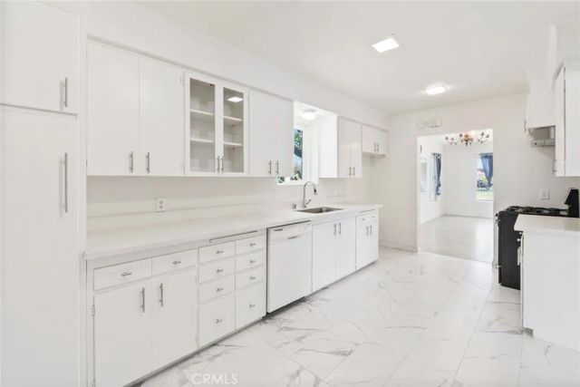 1543 E Mardina, West Covina, CA 91791