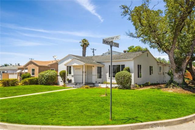 1543 E Mardina, West Covina, CA 91791
