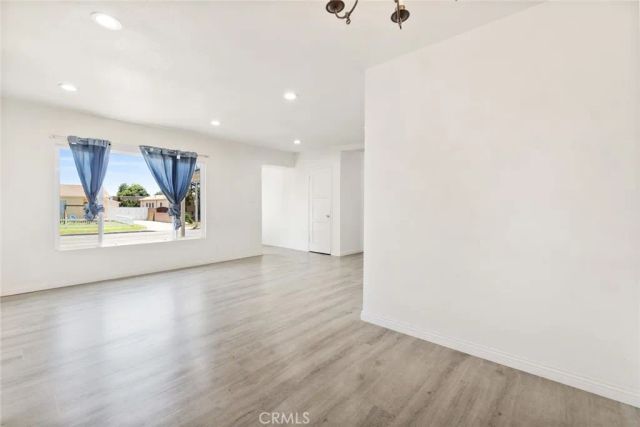 1543 E Mardina, West Covina, CA 91791