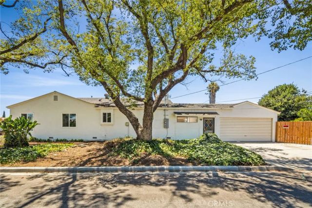 1543 E Mardina, West Covina, CA 91791