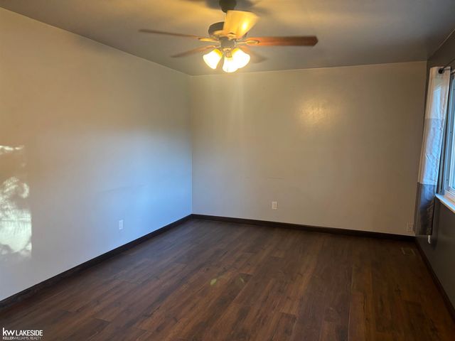 563 Metcalf Drive, Imlay City, MI 48444