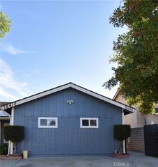 15414 Kinzie Street, North Hills, CA 91343