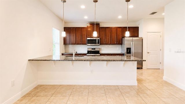 5614 ESTERO LOOP, Port Orange, FL 32128