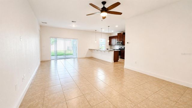 5614 ESTERO LOOP, Port Orange, FL 32128