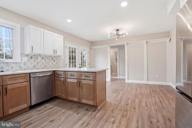 16 RUCKER RD, Richboro, PA 18954