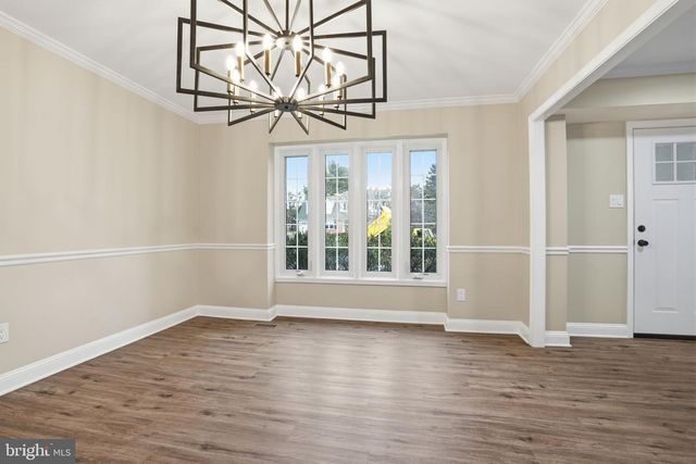 16 RUCKER RD, Richboro, PA 18954