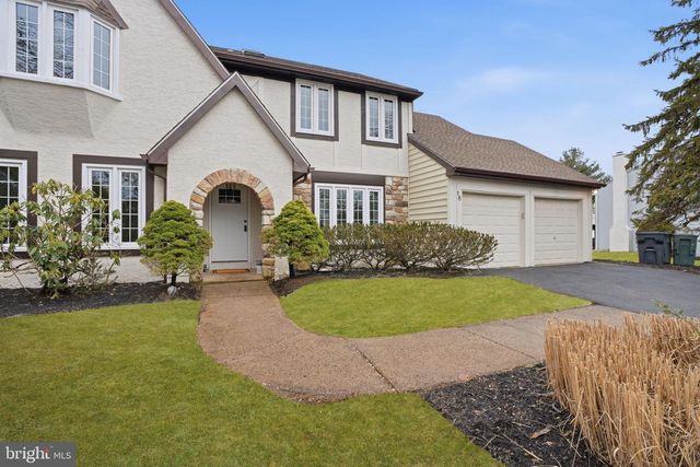 16 RUCKER RD, Richboro, PA 18954