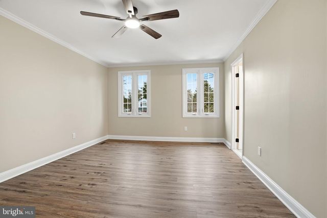 16 RUCKER RD, Richboro, PA 18954