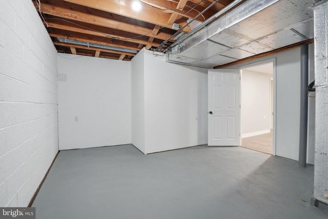 16 RUCKER RD, Richboro, PA 18954