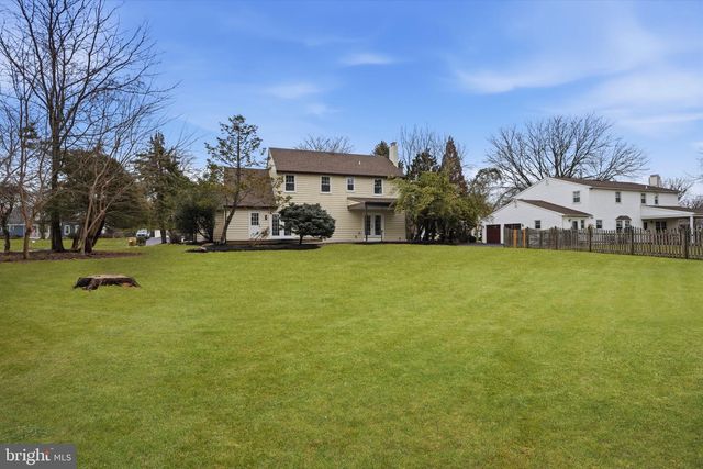 16 RUCKER RD, Richboro, PA 18954