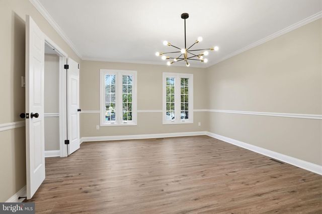 16 RUCKER RD, Richboro, PA 18954