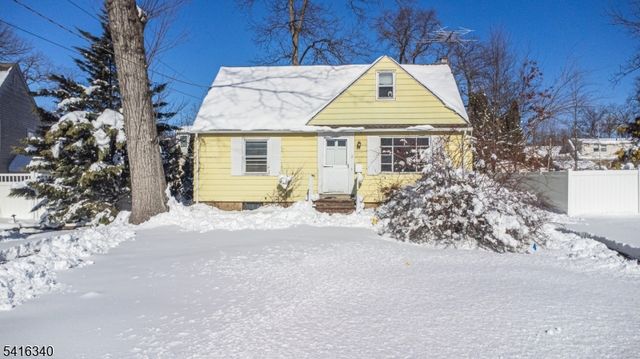 35 Beechwood Dr, Wayne Twp., NJ 07470