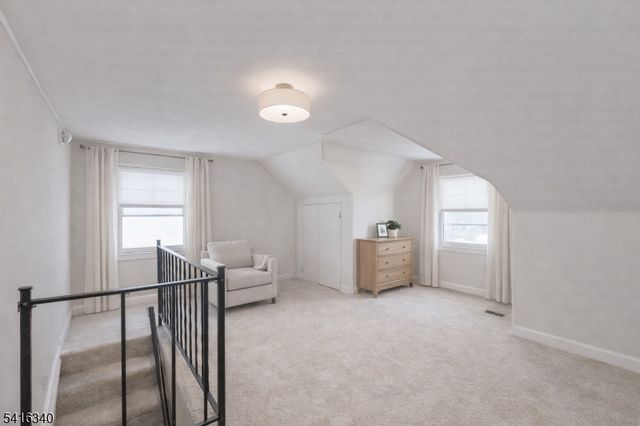 35 Beechwood Dr, Wayne Twp., NJ 07470