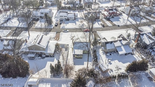 35 Beechwood Dr, Wayne Twp., NJ 07470