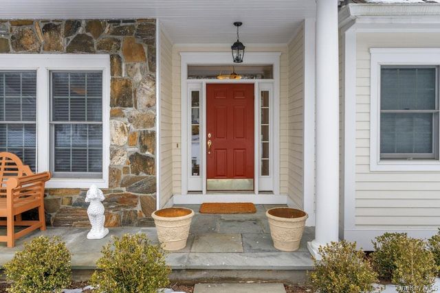 22 Birdsall Farm Drive, Armonk, NY 10504