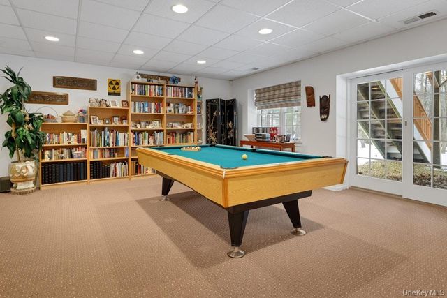 22 Birdsall Farm Drive, Armonk, NY 10504