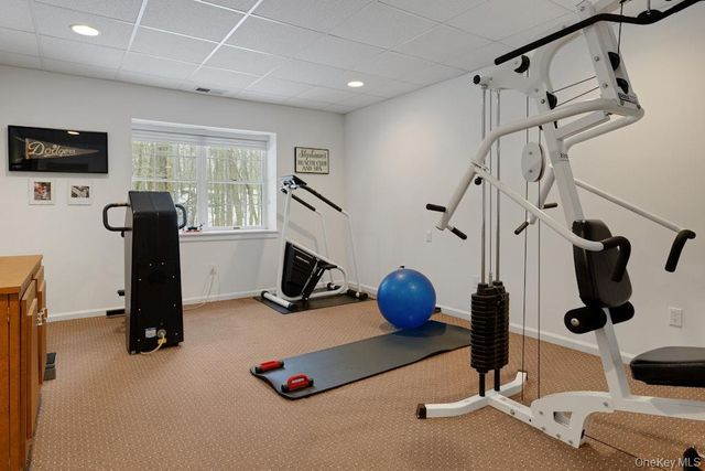 22 Birdsall Farm Drive, Armonk, NY 10504