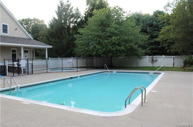 22 Birdsall Farm Drive, Armonk, NY 10504