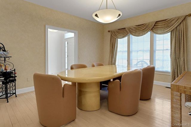 22 Birdsall Farm Drive, Armonk, NY 10504