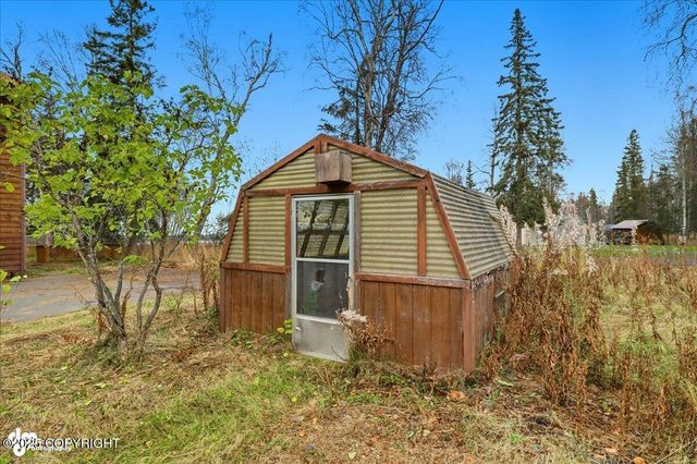 47390 Winridge Avenue, Kenai, AK 99611