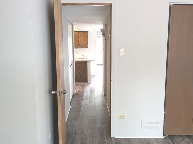 9817 Treetop Drive 1A, Orland Park, IL 60462