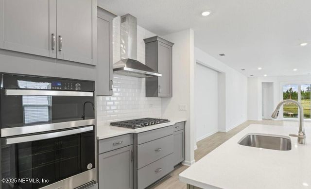 81 RIPPLE Road, St. Johns, FL 32095