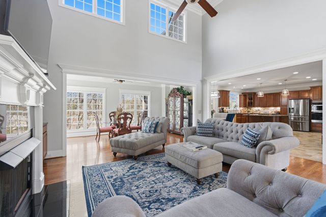 125 Aarons Cress Blvd, Hermitage, TN 37076