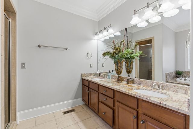 125 Aarons Cress Blvd, Hermitage, TN 37076