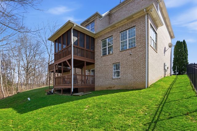 125 Aarons Cress Blvd, Hermitage, TN 37076