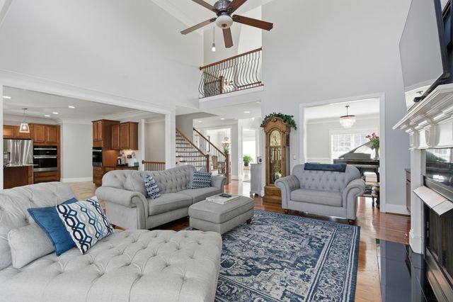 125 Aarons Cress Blvd, Hermitage, TN 37076