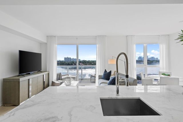 401 N Birch Road 607, Fort Lauderdale, FL 33304