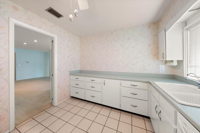 100 BLUFF VIEW DRIVE 114A, Belleair Bluffs, FL 33770