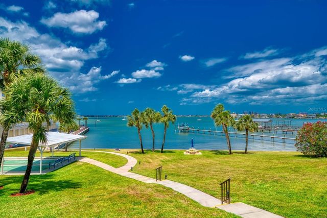 100 BLUFF VIEW DRIVE 114A, Belleair Bluffs, FL 33770