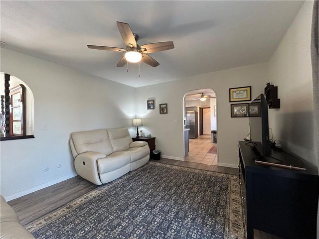 2405 S Stilwell Street, Pittsburg, KS 66762