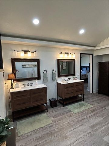 2405 S Stilwell Street, Pittsburg, KS 66762