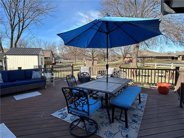 2405 S Stilwell Street, Pittsburg, KS 66762