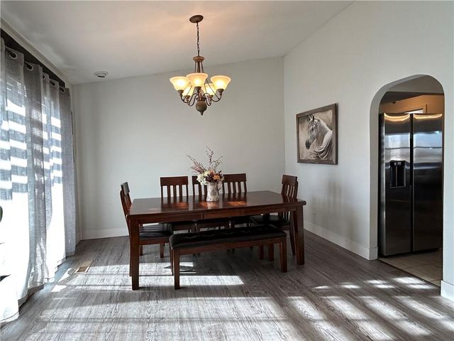 2405 S Stilwell Street, Pittsburg, KS 66762