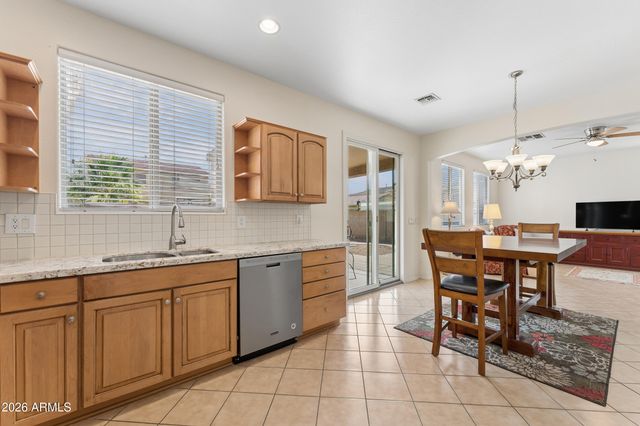 17444 W WASHINGTON Street, Goodyear, AZ 85338