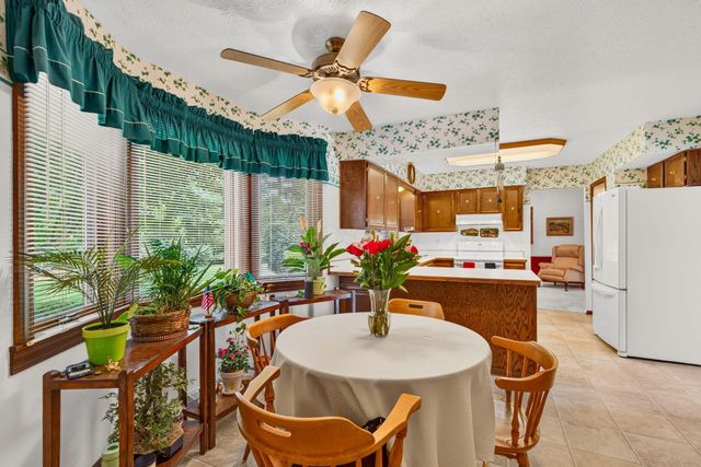 8757 Stoneyway Court NW, Pickerington, OH 43147